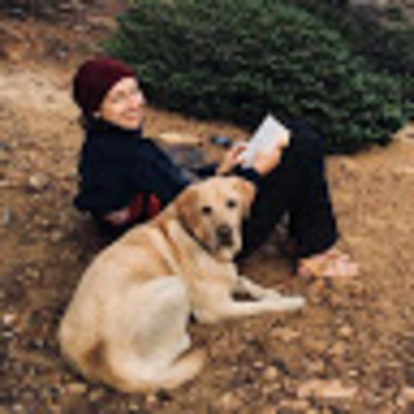 Meet your Posher, Hailey - Picture 1 of 1